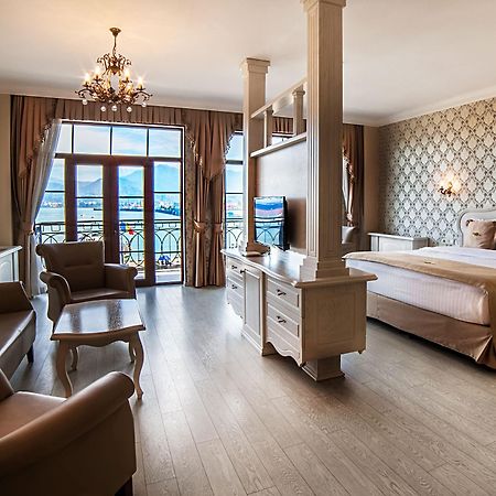 The Admiral Hotel Batumi Exterior foto